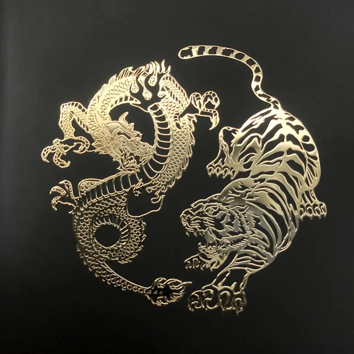 Dragon and Tiger Personalized  - Tech Accessories For Laptop ulasan dan harga