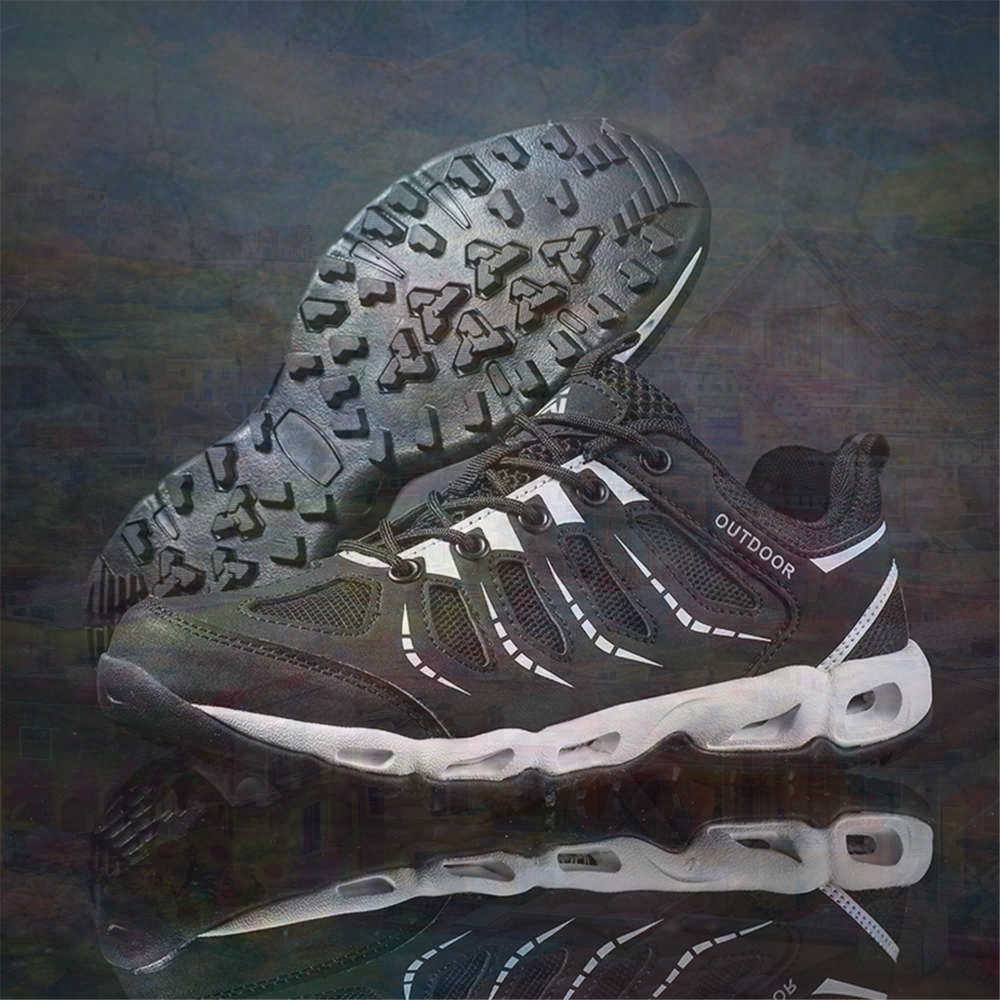 Sumer Round Tip Silver Sneaker - Tech Accessories For Students ulasan dan harga